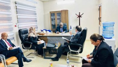 وزير العدل يلتقي بالخبير المعين بأوضاع حقوق الإنسان بالسودان