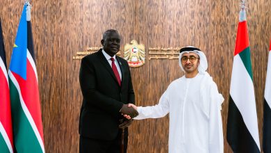 عبدالله بن زايد ووزير الخارجية المكلف في جنوب السودان يبحثان العلاقات الثنائية