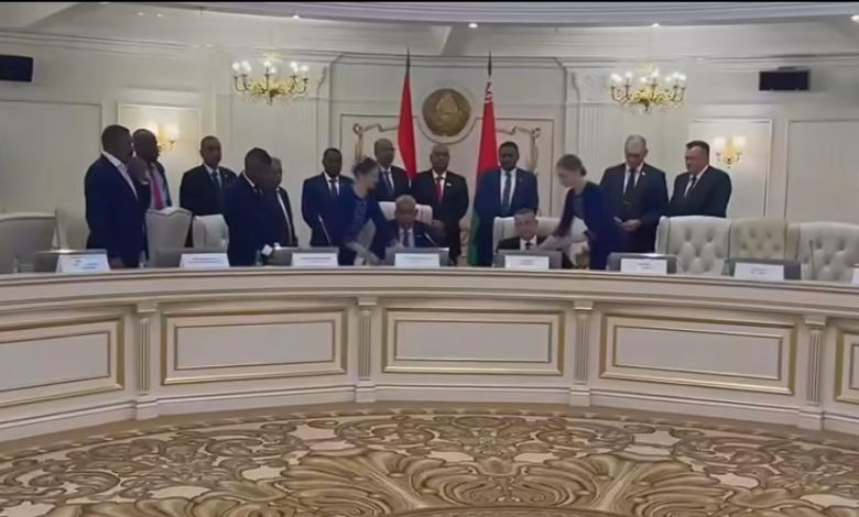 بيلاروسيا والسودان
